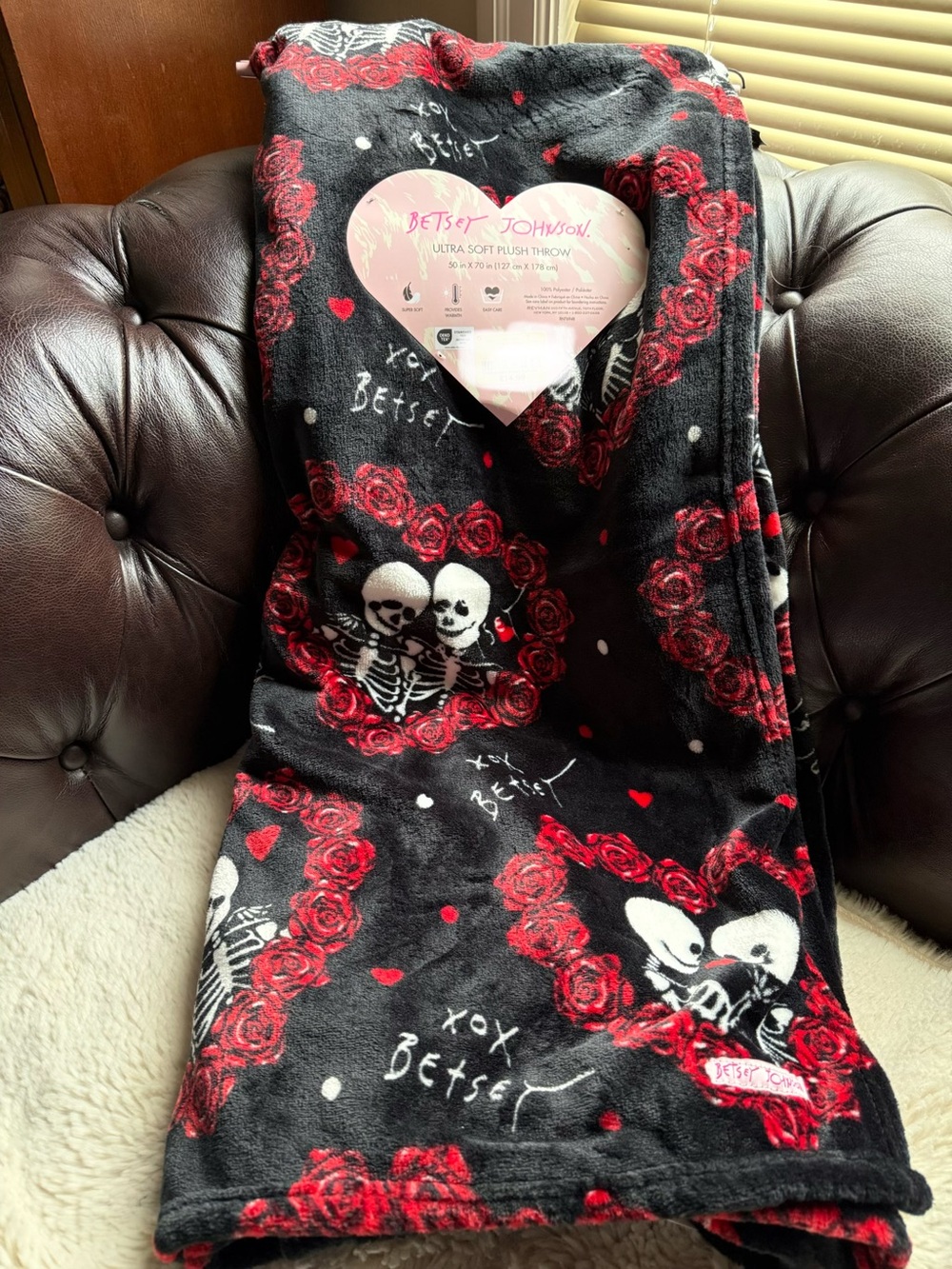 Betsey Johnson NWT Heart Skeleton Plush Throw